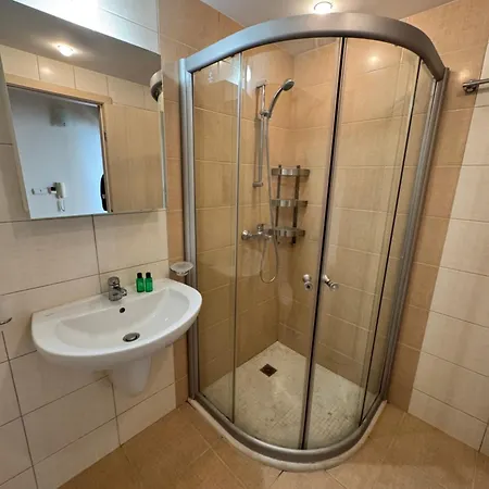 Privat D204 * Obzor